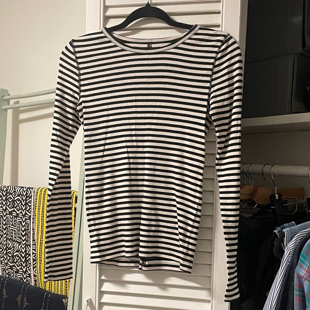 Everlane Black and White Striped Long Sleeve Tee
